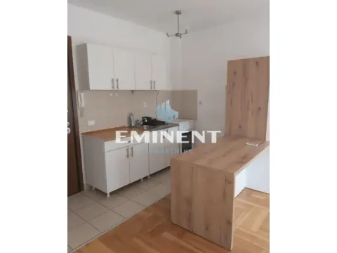 Izdavanje, dvosoban stan, 40m², Lekino Brdo, Voždovac Sve Podlokacije - image 4