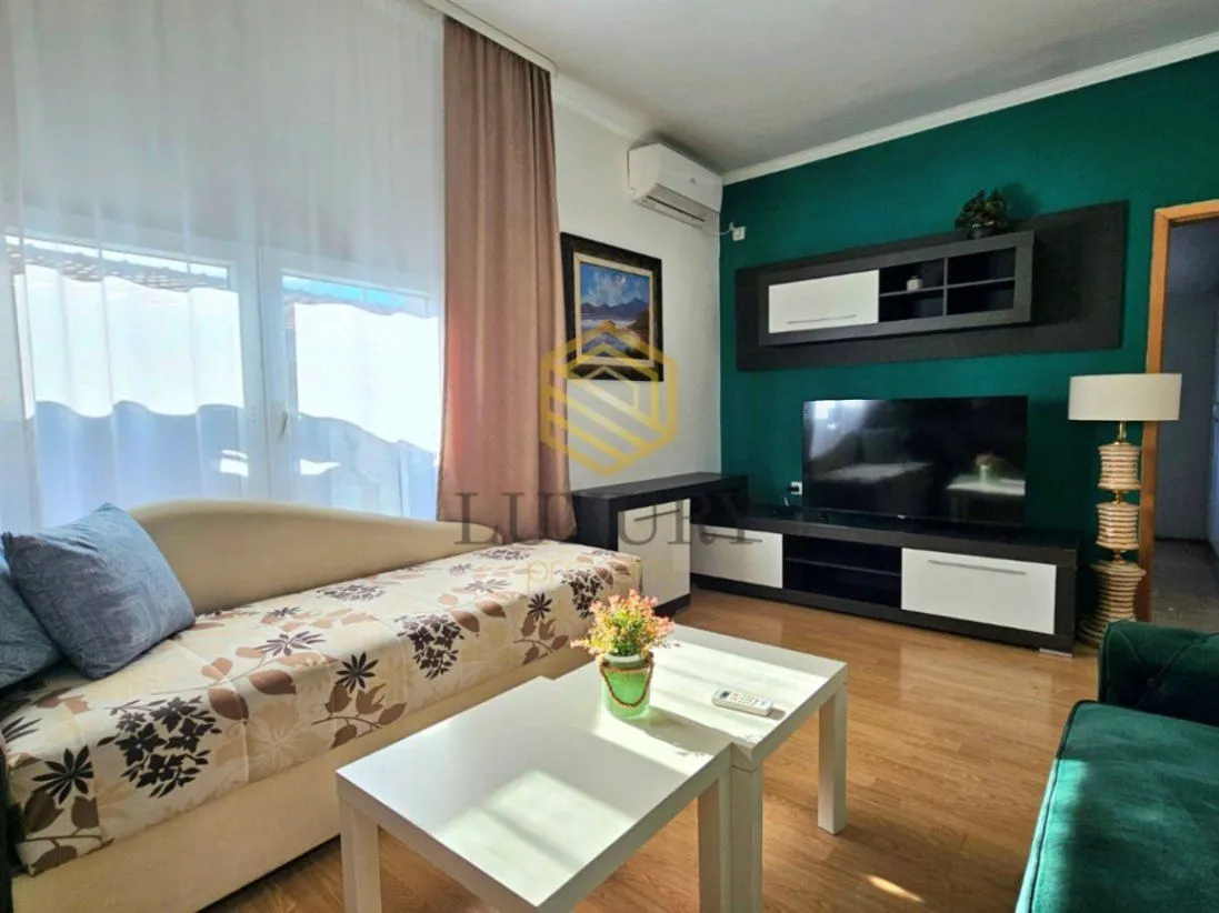 Izdavanje, jednosoban stan, 42m², Tološi, Podgorica