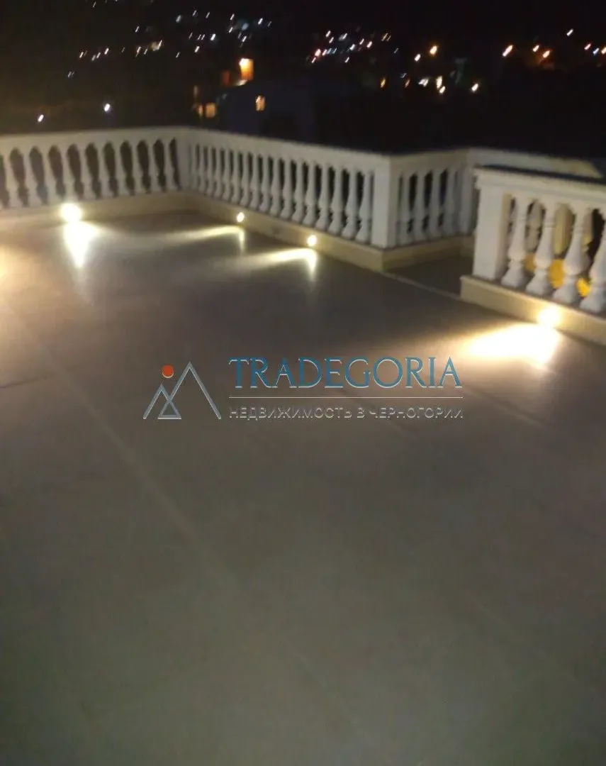 Prodaja, kuća, 194m², Sutomore, Bar