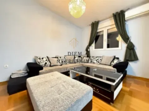 Izdavanje, dvosoban stan, 70m², Zabjelo, Podgorica