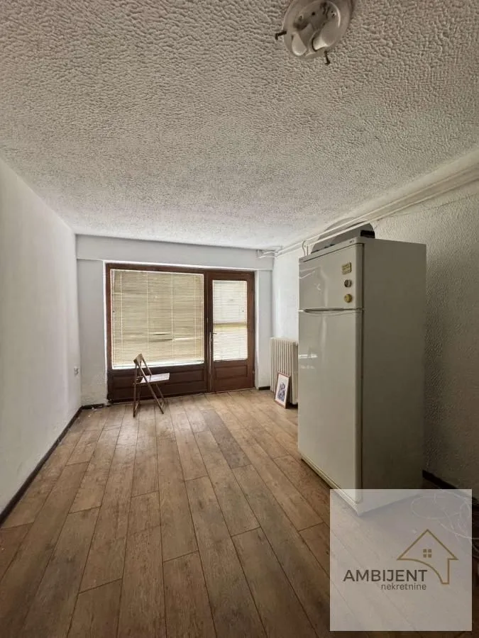 Prodaja, kuća, 203m², Novi Banovci, Stara Pazova