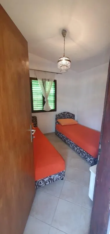 Sale, two bedroom apartment, 66m², Sutomore, Bar
