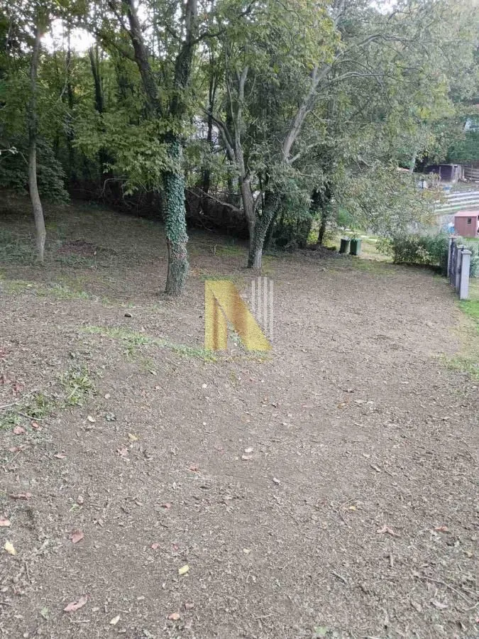 Prodaja, kuća, 160m², Rakovac, Novi Sad Sve Podlokacije