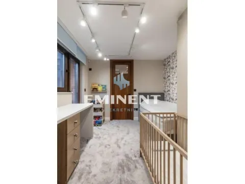 Prodaja, kuća, 260m², Bežanijska Kosa Sve Podlokacije, Beograd - image 11