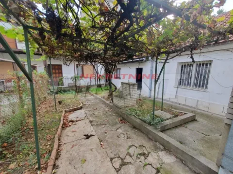 Sale, house, 200m², Bulbulder, Zvezdara Sve Podlokacije - image 13