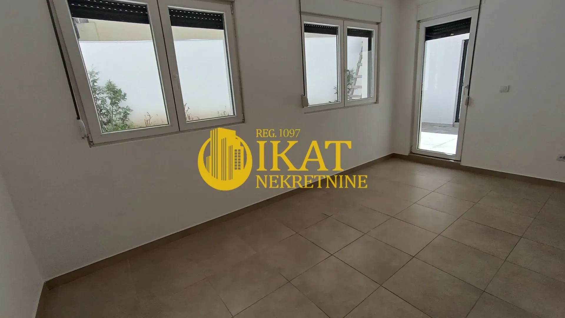 Prodaja, dvosoban stan, 104m², Dušanovac, Voždovac Sve Podlokacije