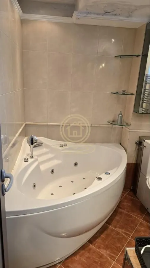 Izdavanje, dvosoban stan, 54m², Stari Grad, Beograd