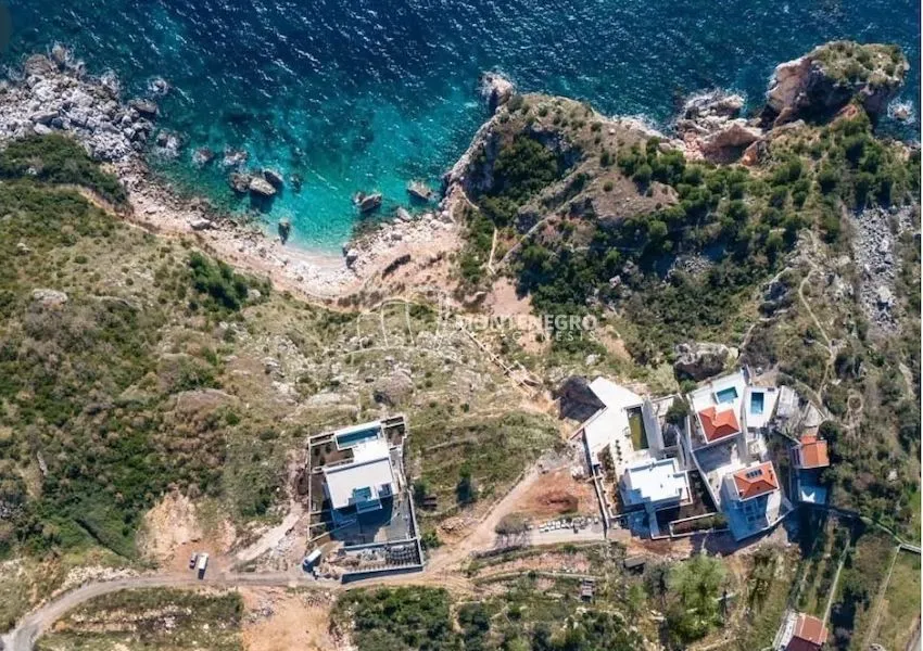 Sale, house, 755m², Skočiđevojka, Budva