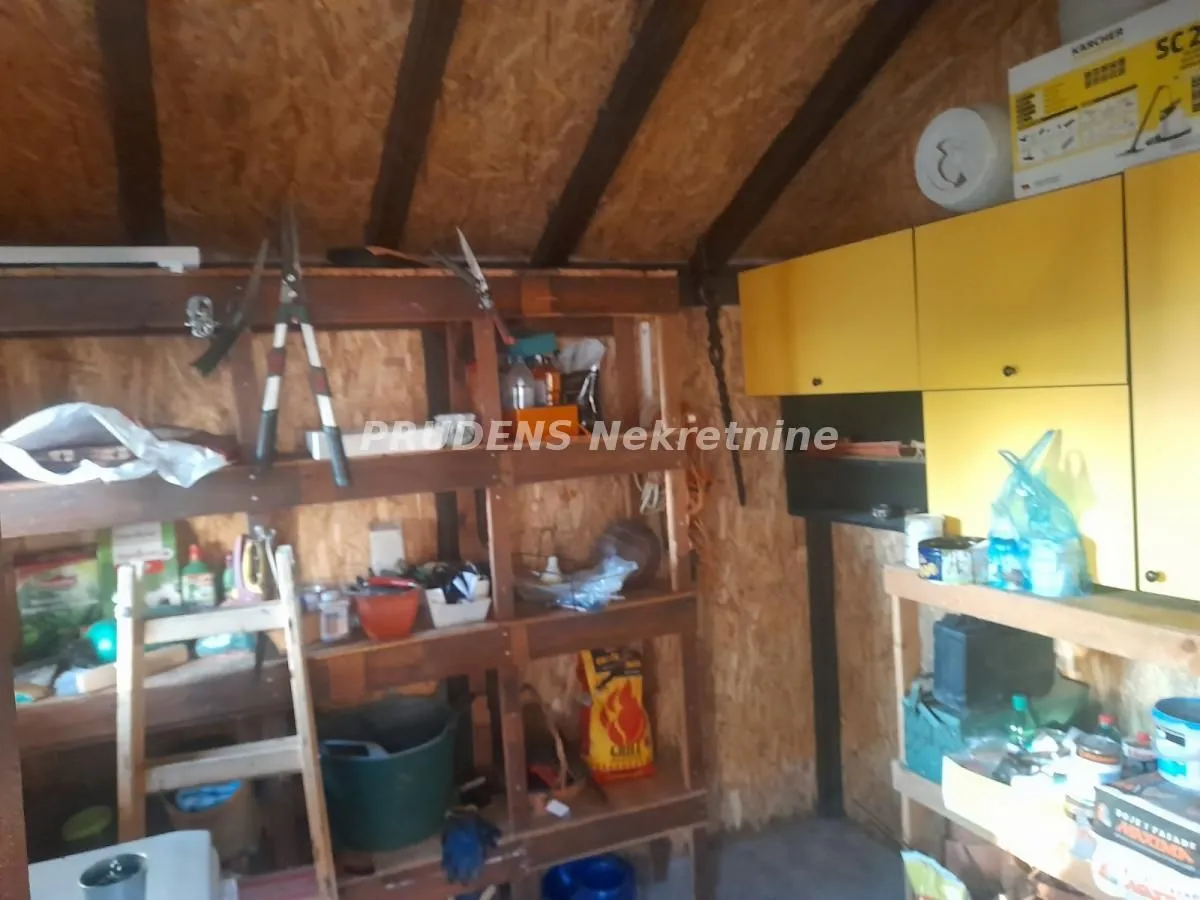 Sale, house, 243m², Surčin, Beograd