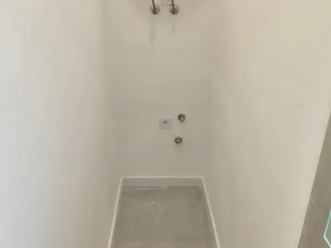 Prodaja, poslovni prostor, 40m², Zabjelo, Podgorica - image 10