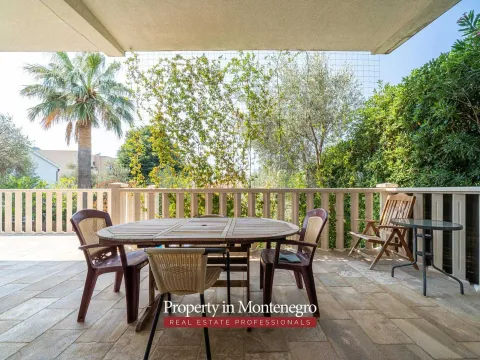 Prodaja, kuća, 971m², Petrovac, Budva - image 71