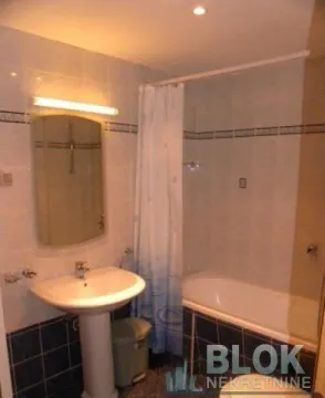 Rent, three bedroom apartment, 140m², Preko Morače, Podgorica - image 9