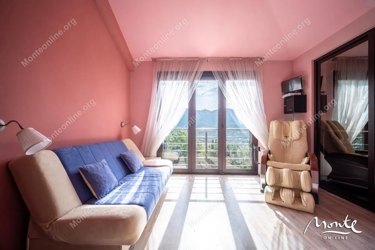 Prodaja, kuća, 188m², Sasovići, Herceg Novi