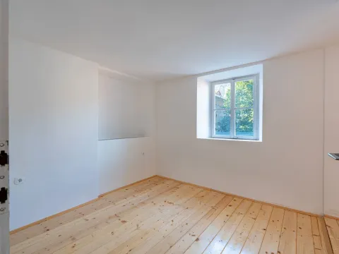 Prodaja, dvosoban stan, 74m², Stari Grad Kotor, Kotor - image 8