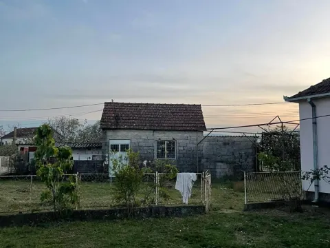 Prodaja, kuća, 80m², Podgorica, Crna Gora - image 9