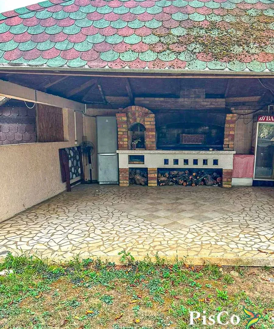 Izdavanje, kuća, 250m², Donja Gorica, Podgorica