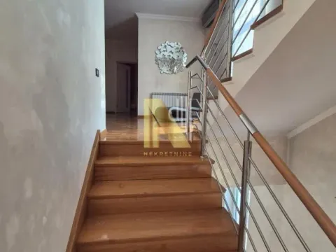 Prodaja, kuća, 248m², Surčin, Beograd - image 39