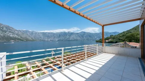 Sale, house, 294m², Stoliv, Kotor - image 5