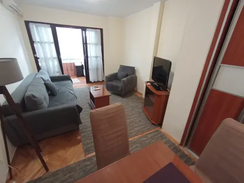 Rent, two bedroom apartment, 65m², Preko Morače, Podgorica - image 3