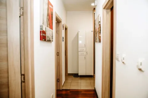Rent, two bedroom apartment, 68m², City Kvart, Podgorica - image 13