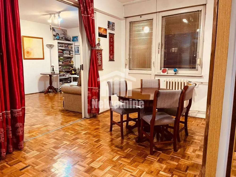 Prodaja, trosoban stan, 103m², Čukarica, Beograd