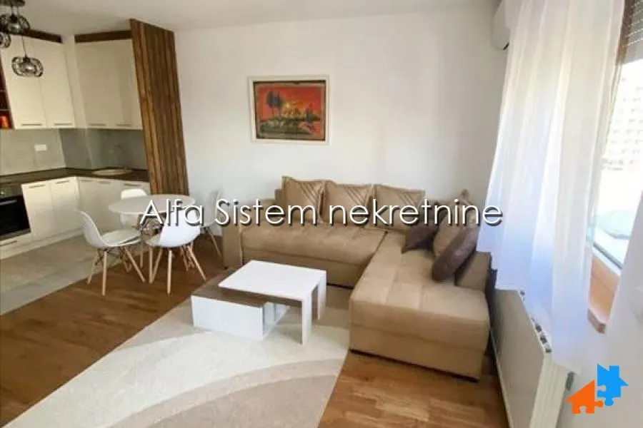 Izdavanje, dvosoban stan, 50m², Zemun Sve Podlokacije, Beograd
