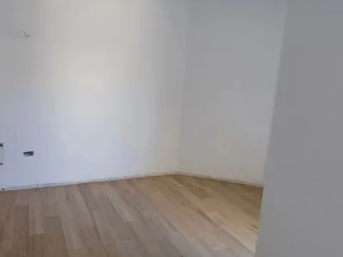 Prodaja, jednosoban stan, 44m², Pinješ, Ulcinj - image 4