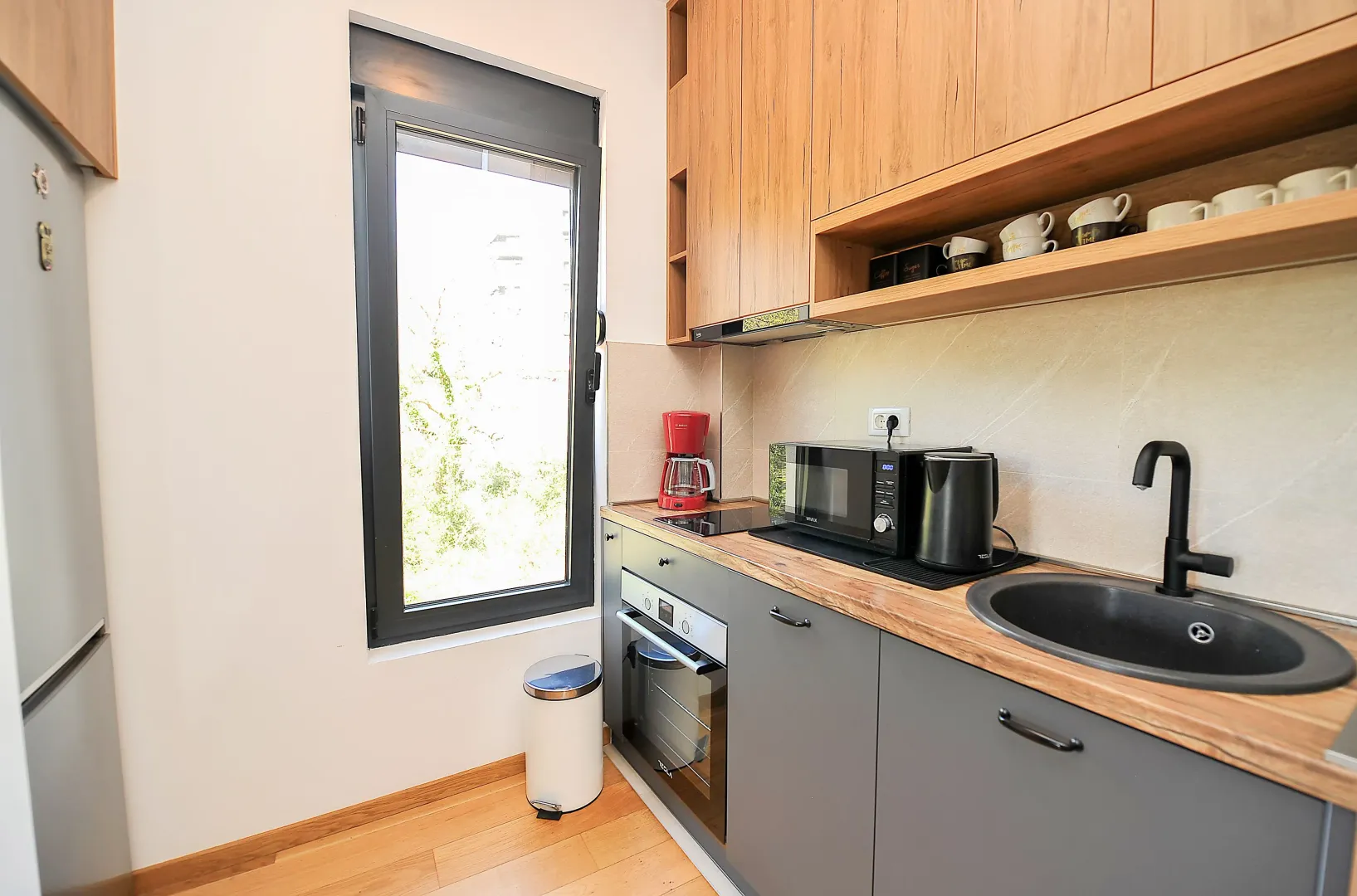 Rent, one bedroom apartment, 50m², Bečići, Budva