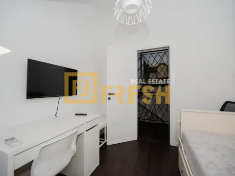 Izdavanje, trosoban stan, 110m², Momišići, Podgorica - image 26