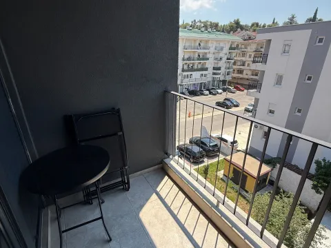 Rent, two bedroom apartment, 70m², Vezirov Most, Podgorica - image 9