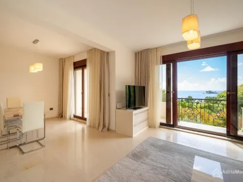 Prodaja, dvosoban stan, 86m², Petrovac, Budva - image 7