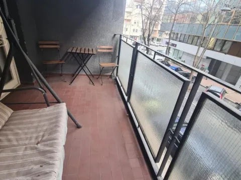 Izdavanje, trosoban stan, 88m², Stari Grad, Beograd - image 9