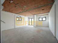 Rent, office space, 55m², Momišići, Podgorica - image 8
