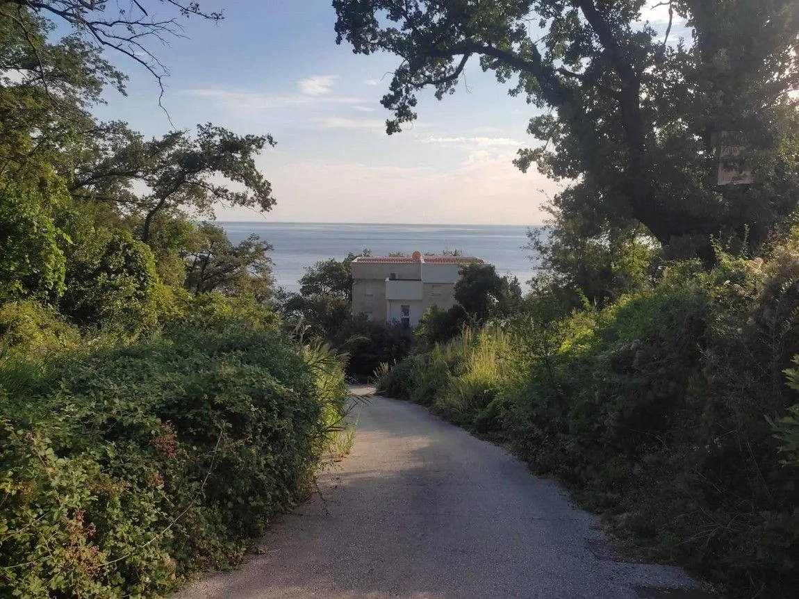Sale, house, 400m², Perazića do, Budva