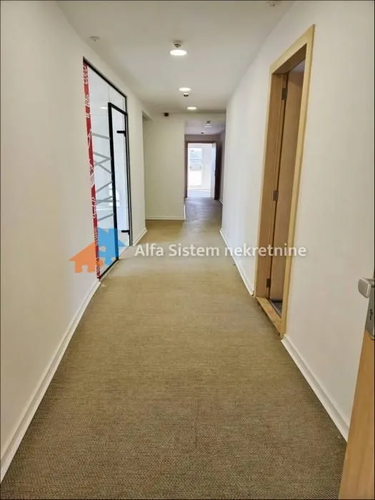 Rent, office space, 300m², Stari Grad, Beograd