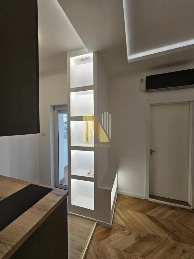 Prodaja, garsonjera, 21m², Stari grad, Novi Sad