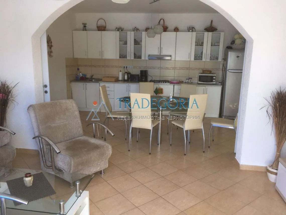 Prodaja, kuća, 165m², Kruče, Ulcinj