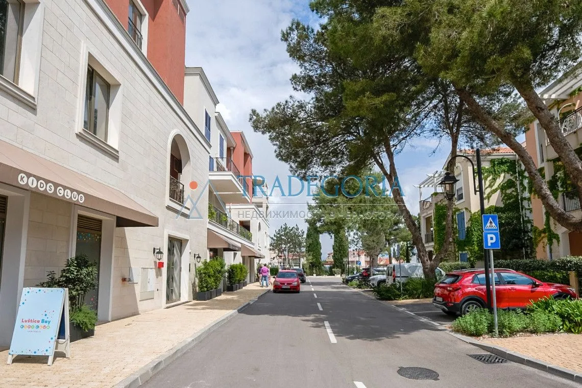Prodaja, jednosoban stan, 70m², Luštica, Herceg Novi