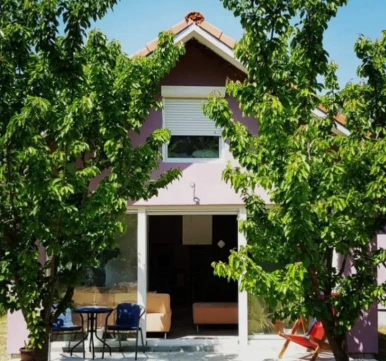 Rent, house, 76m², Kuti, Herceg Novi