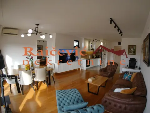 Prodaja, četvorosoban stan, 103m², Voždovac Sve Podlokacije, Beograd - image 1