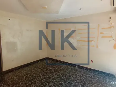 Izdavanje, poslovni prostor, 32m², Lepa Kata, Podgorica - image 4