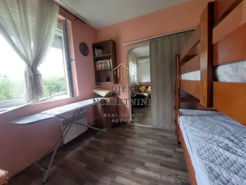 Rent, two bedroom apartment, 70m², Škaljari, Kotor - image 6