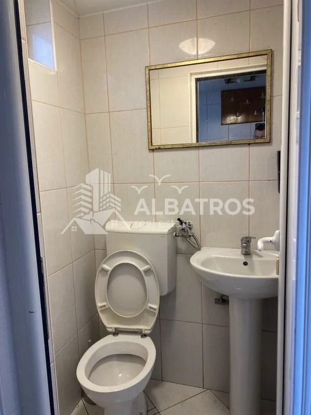 Rent, office space, 32m², Centar, Bar