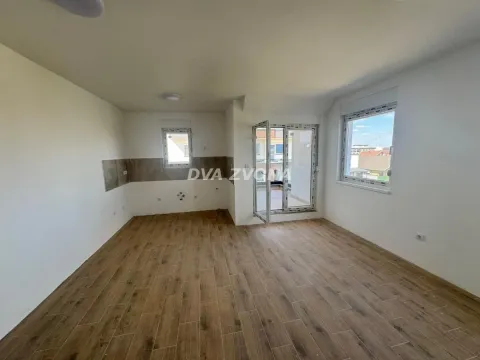 Prodaja, četvorosoban stan, 81m², Adice, Novi Sad Sve Podlokacije - image 3