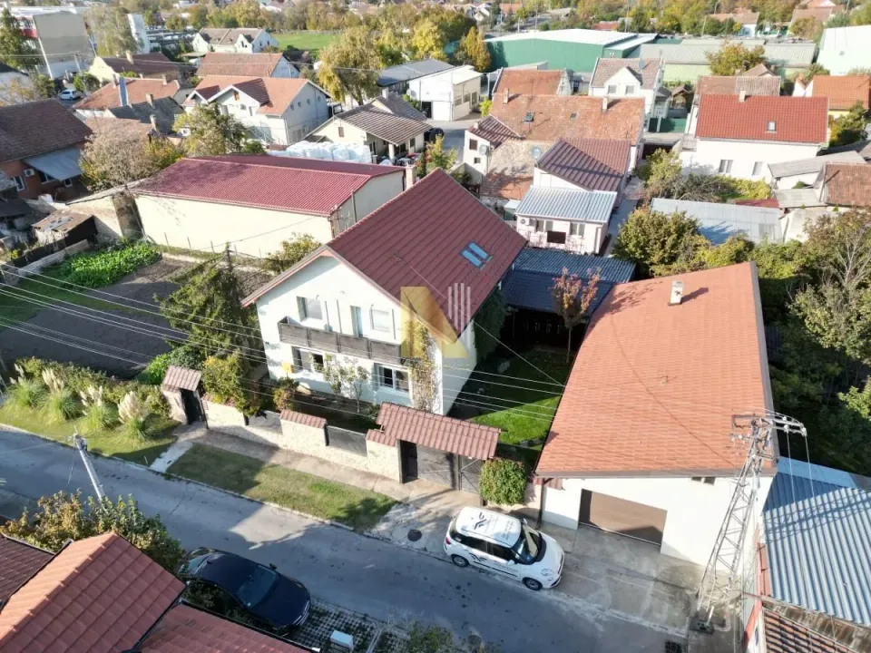 Rent, office space, 240m², Salajka, Novi Sad Sve Podlokacije