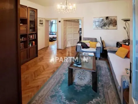 Prodaja, trosoban stan, 74m², Kalenić Pijaca, Vračar Sve Podlokacije - image 1