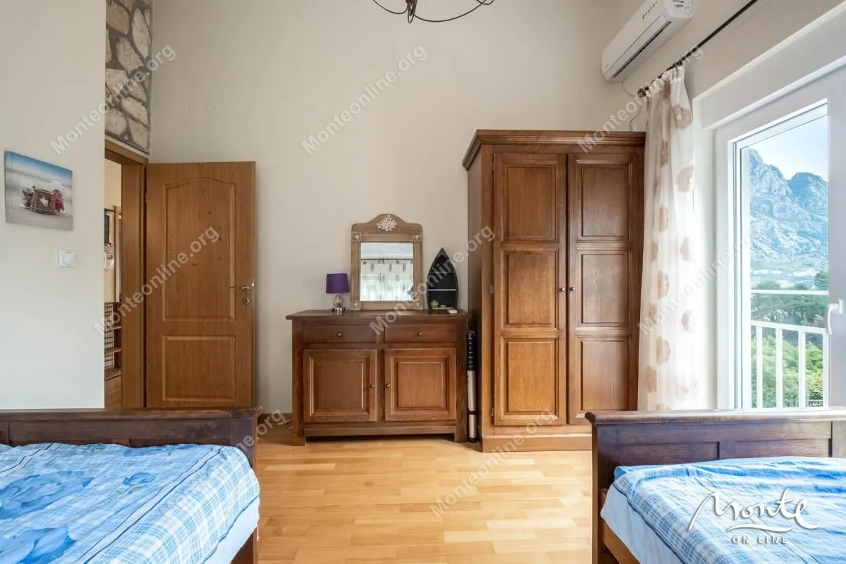 Prodaja, dvosoban stan, 83m², Prčanj, Kotor