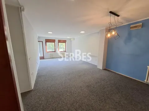 Izdavanje, četvorosoban stan, 120m², Grbavica, Novi Sad Sve Podlokacije - image 2