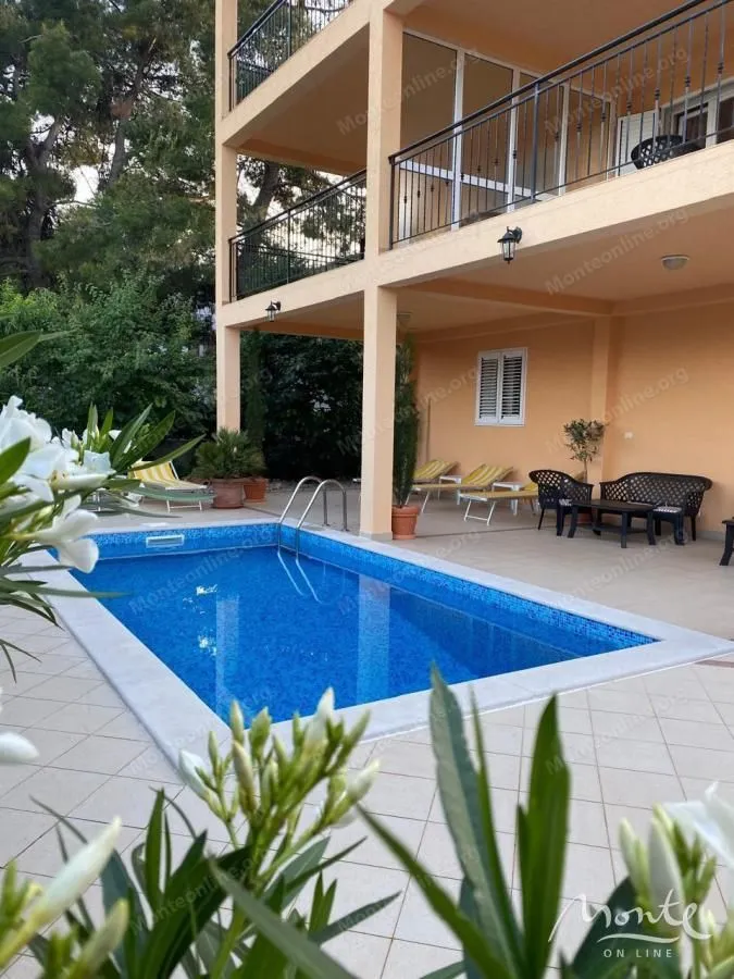 Sale, office space, 388m², Radovići, Tivat