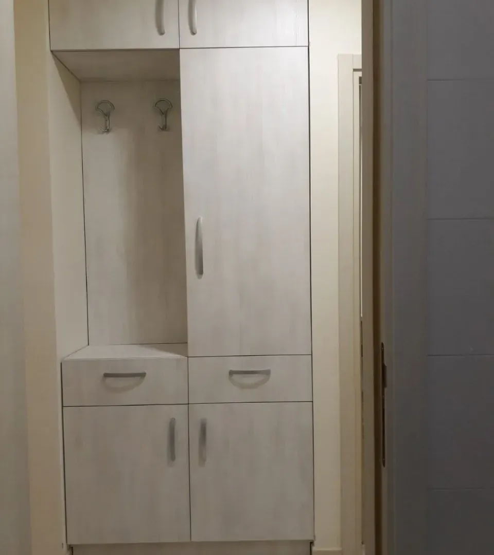 Izdavanje, jednosoban stan, 44m², Zagorič, Podgorica